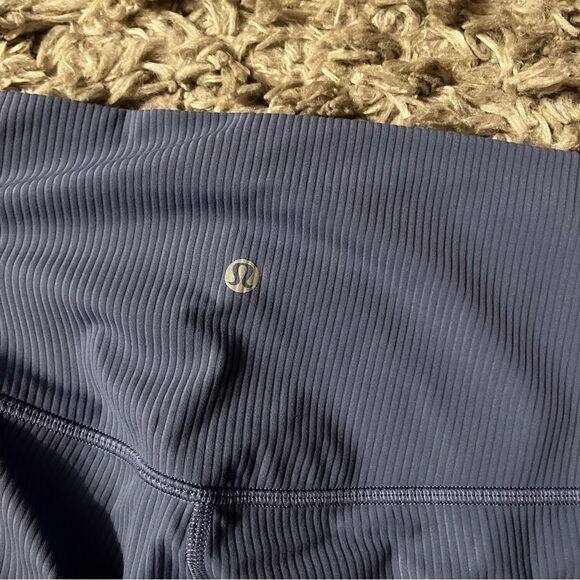 Lululemon align 25” ribbed leggings oasis blue size 8 - Picture 4 of 5